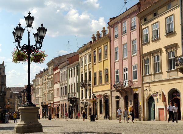 Romantic Apartment On Rynok Square With Air-Conditioning Leopoli Esterno foto